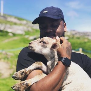 Meet your Posher, Marshall